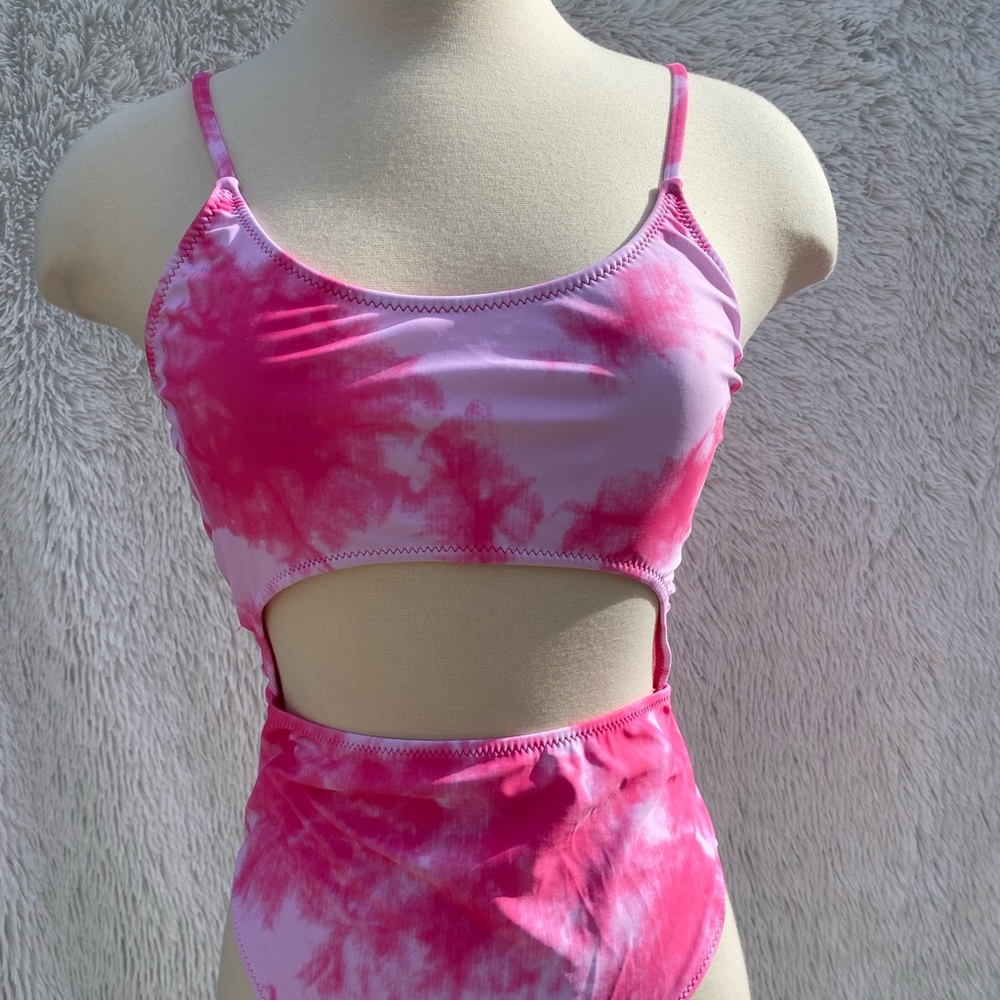 New tie dye pink one piece open front swimsuit in size large